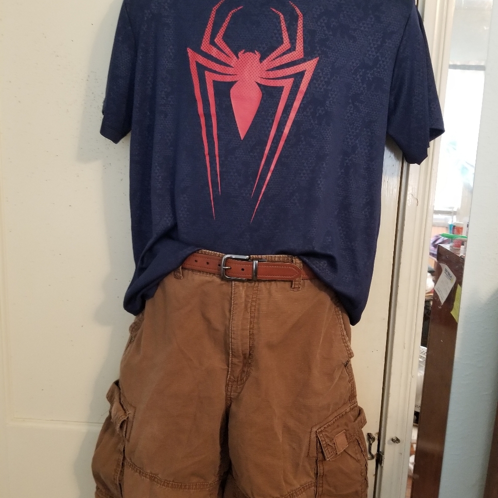 Spiderman M T-Shirt, OP 32 Brown Shortd & Belt